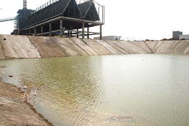 Reservoir slope protection with help of StrataWeb® geocells