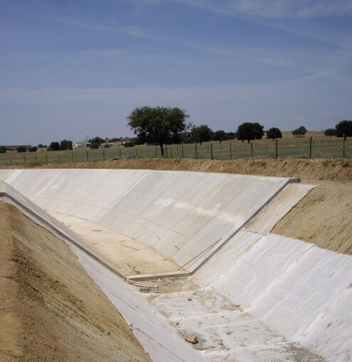 Drainage for channels using StrataDrain™ geocomposites by Strata Geosystems